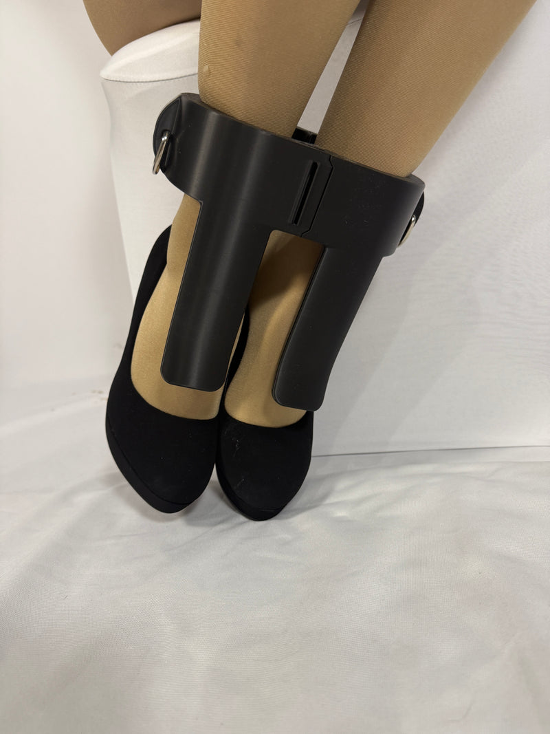 Self Bondage Locking Heel Splint Cuffs (Ankles Together)
